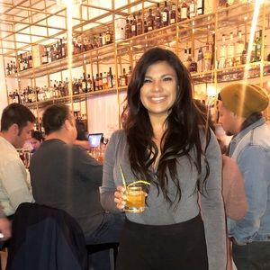 Meet your Posher, Jasmin